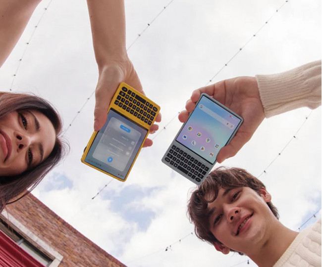 АІ-смартфон iKKO: Mind One